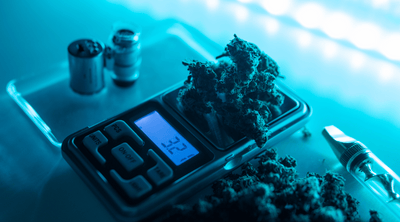 What is THCA: Benefits, Effects, Differences